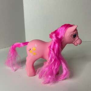 Vintage Gi-Go Tootsie Pose Pink Toy Pony with Yellow Stars Symbol
